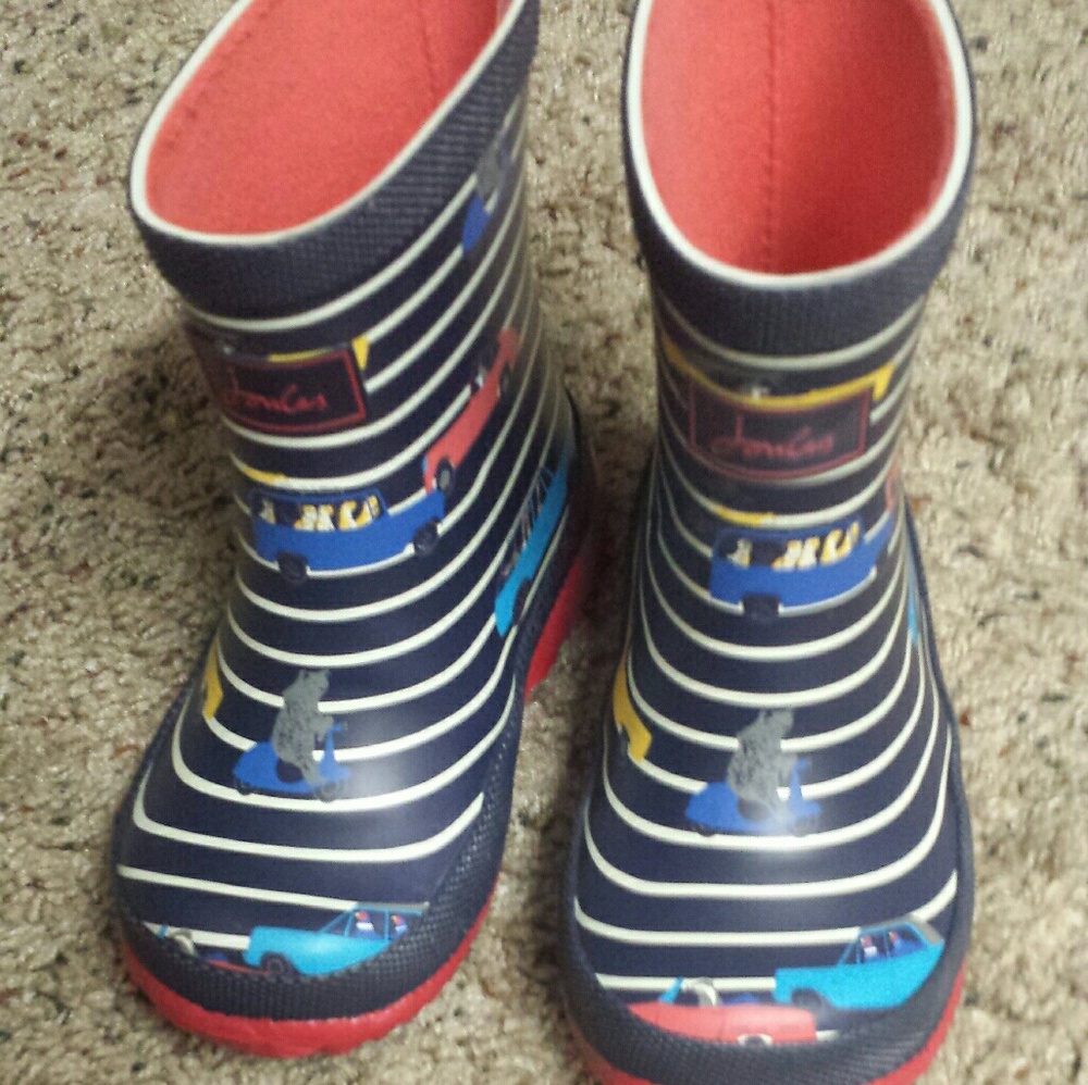 SOLD...Boys rain boots...SOLD
